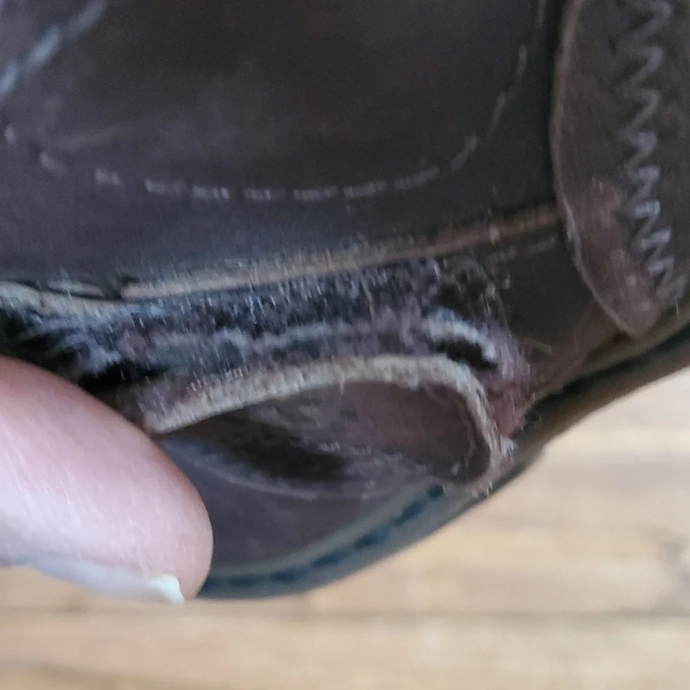 Dr. Martens 12135 brown kids boots